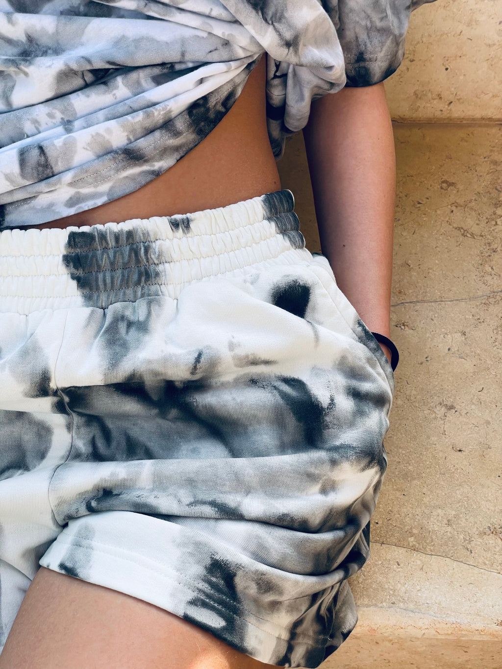 Sweat Short - Black/White