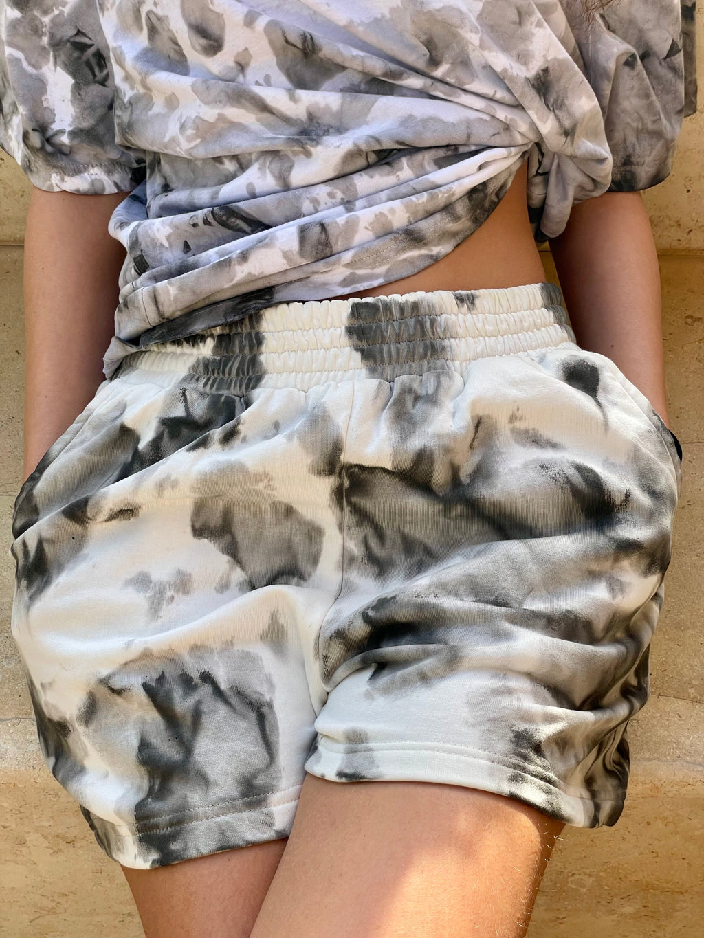 Sweat Short - Black/White